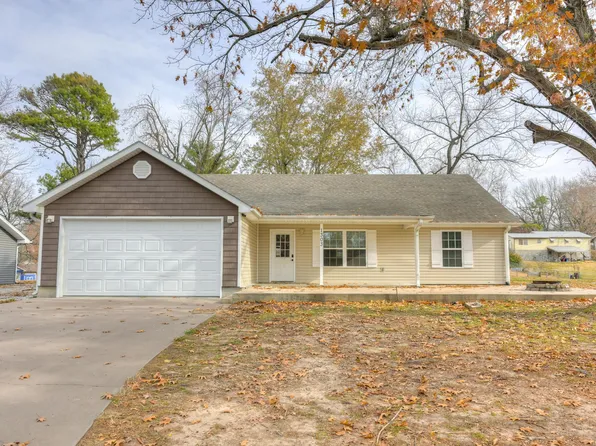 1303 Cash Street, Neosho, MO 64850