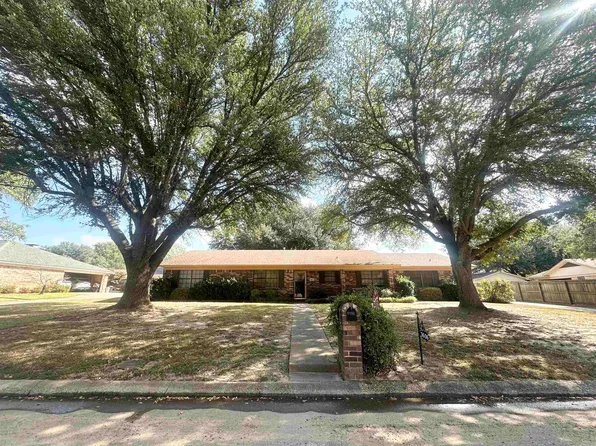 3606 Evergreen Dr, Texarkana, AR 71854
