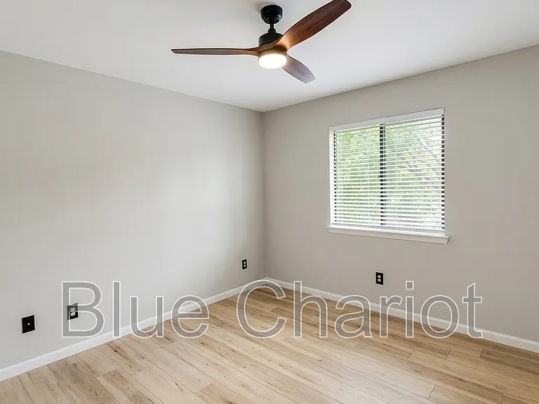 708 Ellington St #1 — Photo 7