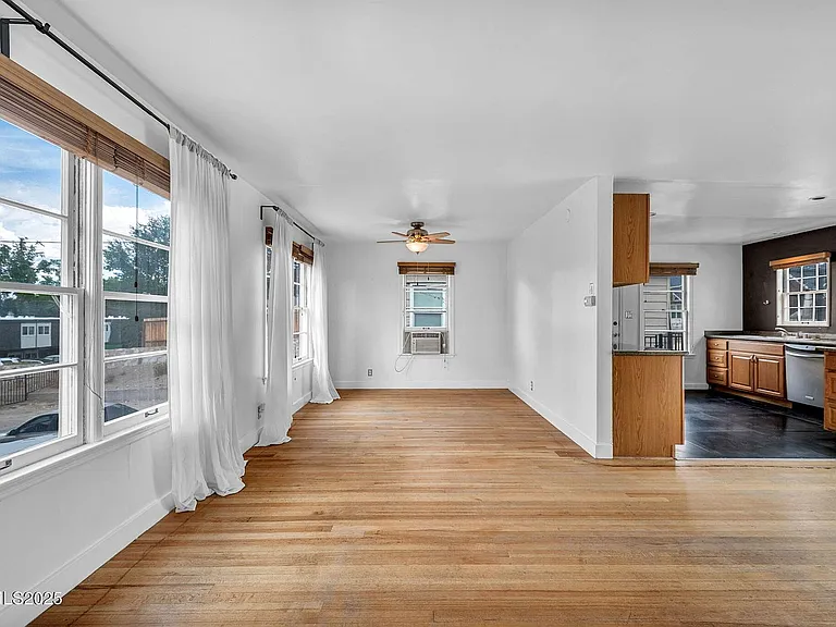 343 Mount Rose St #1 — Photo 19
