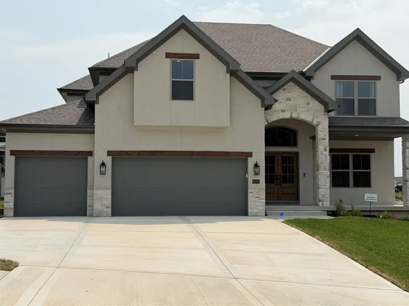 8219 NW 90th Ter, Kansas City, MO 64153