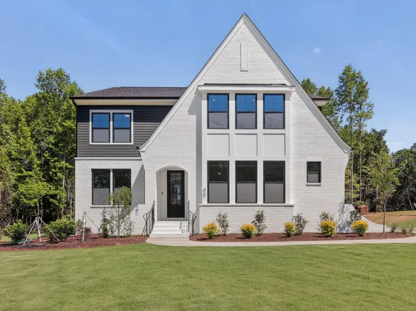 45 Addison Pond Ct, Zebulon, NC 27597