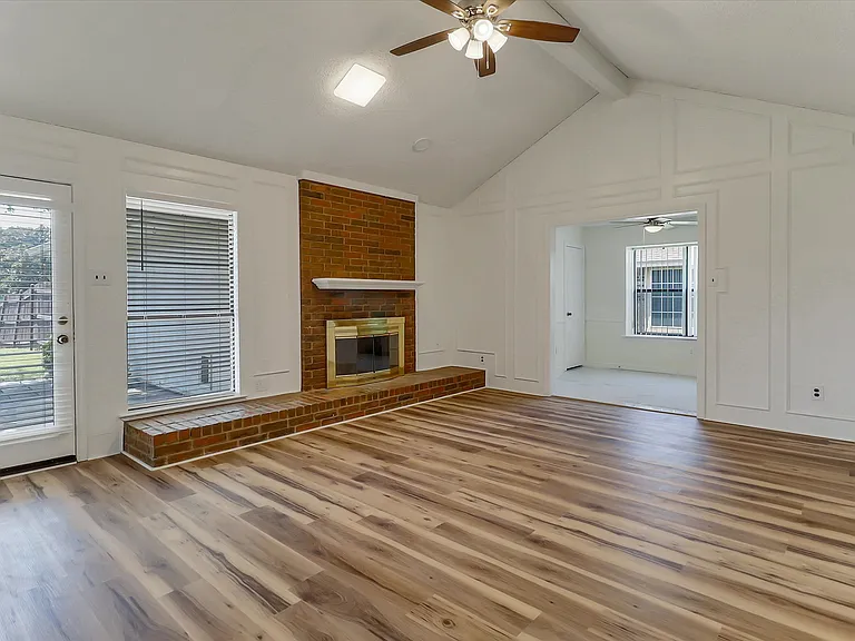 3133 Landover Dr — Photo 7