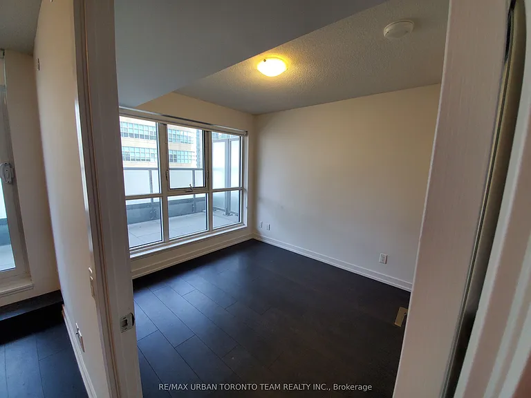 125 Redpath Ave #308 — Photo 8