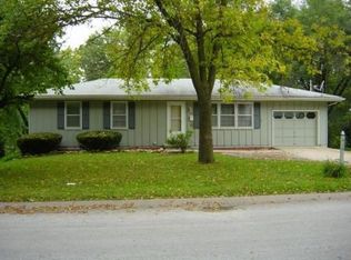 410 Maple St, Liberty, MO 64068