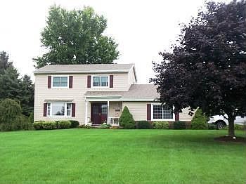 1st image of 2580 Lone Oak Dr