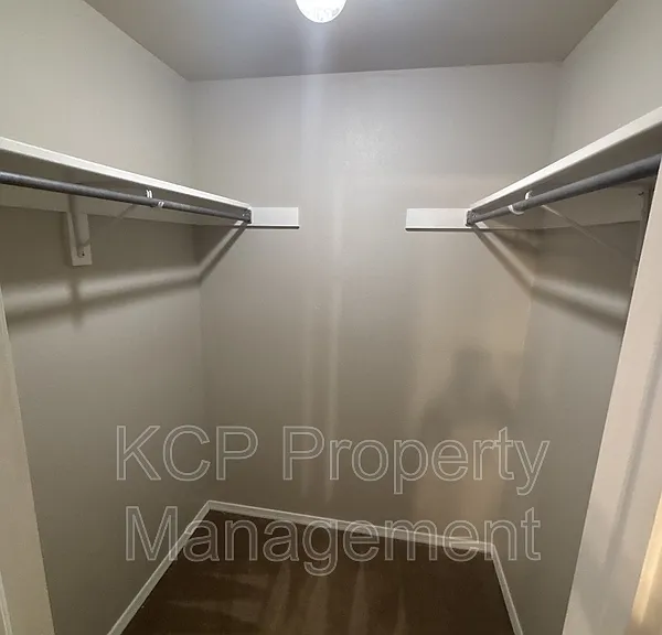 1115 Farley Cir #B — Photo 10