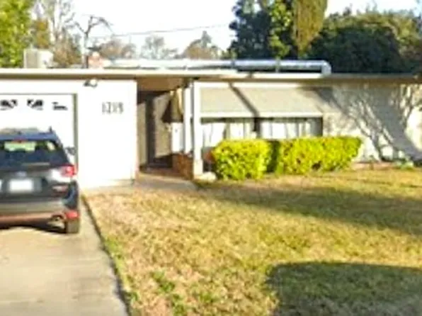1219 Douglas Rd, Stockton, CA 95207
