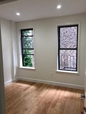 Rented by Urban Real Estate Property Group Inc | media 31