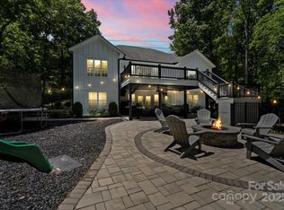 402 Wildlife Rd, Troutman, NC 28166