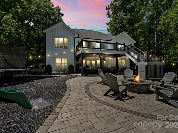 402 Wildlife Rd, Troutman, NC 28166