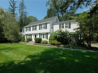 5 Pine Cliff Rd, Chappaqua, NY 10514