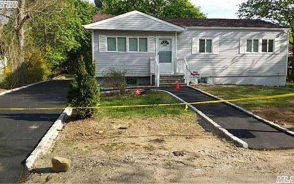 2nd image of 108 Lincoln Ave