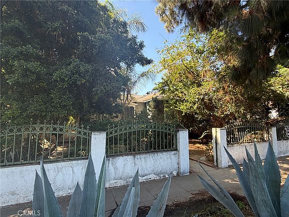2nd image of 18750 Nordhoff St