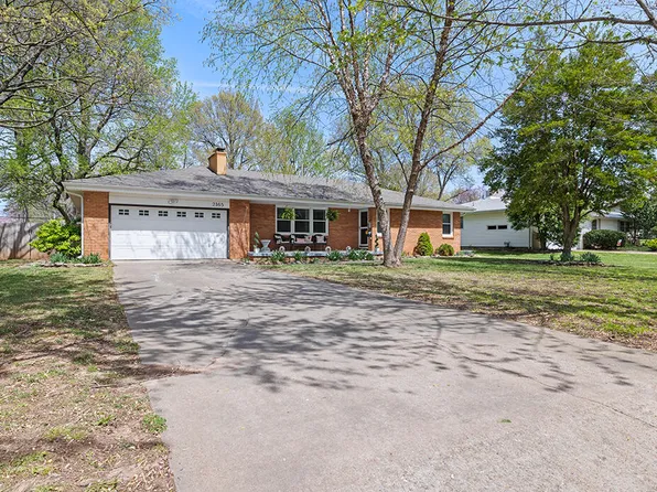 2165 E Langston Street, Springfield, MO 65804