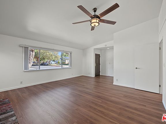 2nd image of 18612 Rayen St