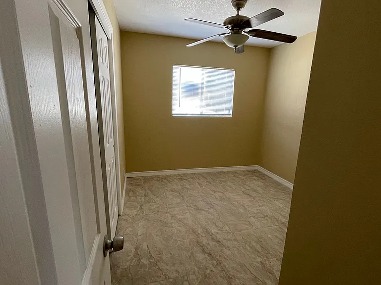 5330 Delta Dr — Photo 15