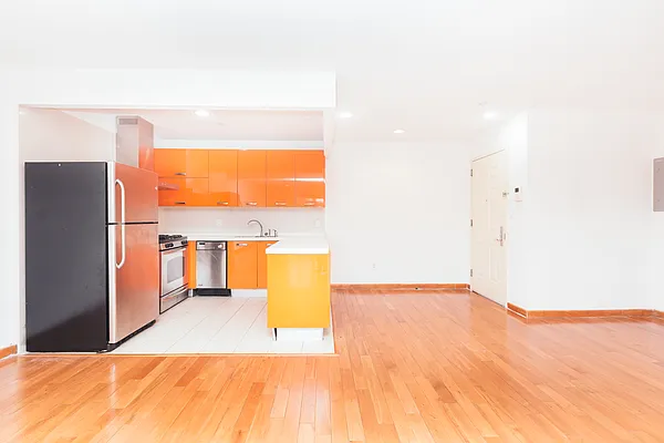 Rented by HCRE | media 5