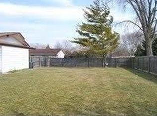 10645 W Candlestick Ln, Franklin, WI 53132