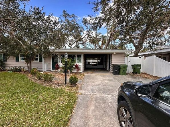 3141 Irving St, Sarasota, FL 34237