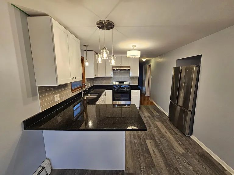 4640 S Avers Ave #2 — Photo 9