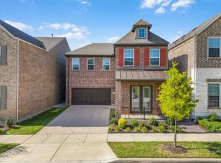 7512 Jones Dr, North Richland Hills, TX 76180