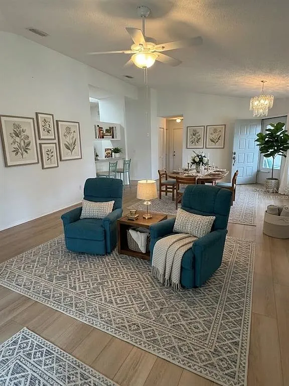 2 bed, 2.0 bath, 1192 sqft, $1,850 — Photo 4