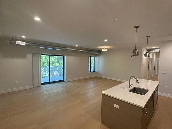 3rd image of 1010 Central Ave #2D