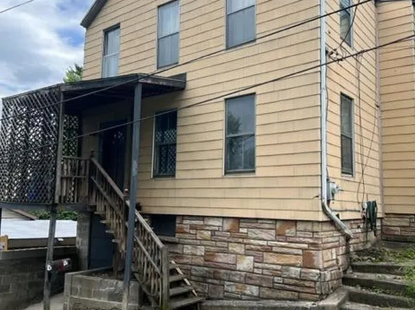 49 Elm Street, Troy, NY 12180