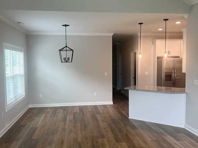 6461 Fortuna Ave — Photo 6