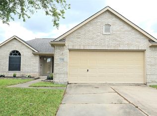 17226 Stratford Green Dr, Sugar Land, TX 77498