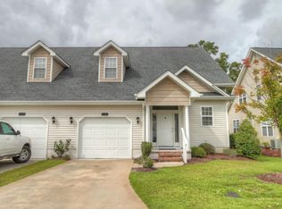 522-522A Village Green Dr, Morehead City, NC 28557