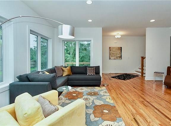 4th image of 1820 Wildwood Ave #B