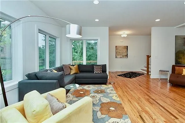 1820 Wildwood Ave #B — Photo 4