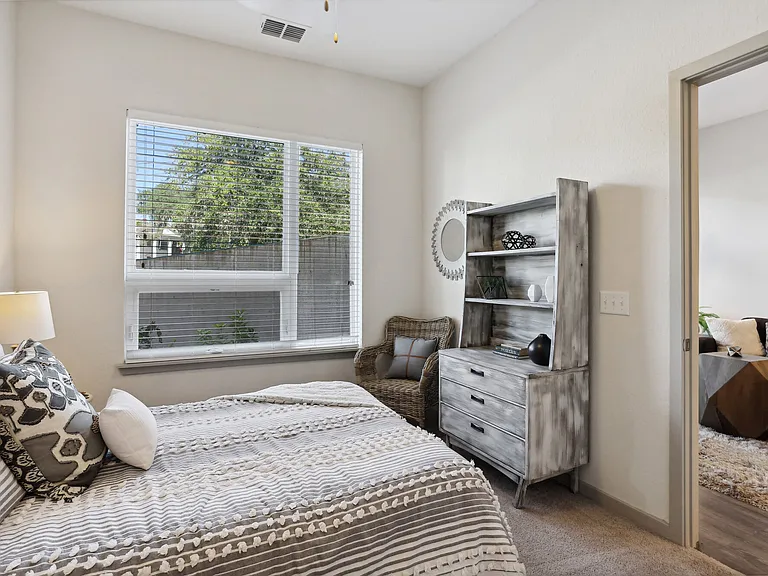 Rivervue Avondale — Photo 11