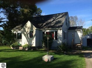 3455 Pine St, Hale, MI 48739