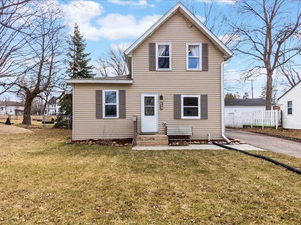 630 Lake Ave, Albany, MN 56307