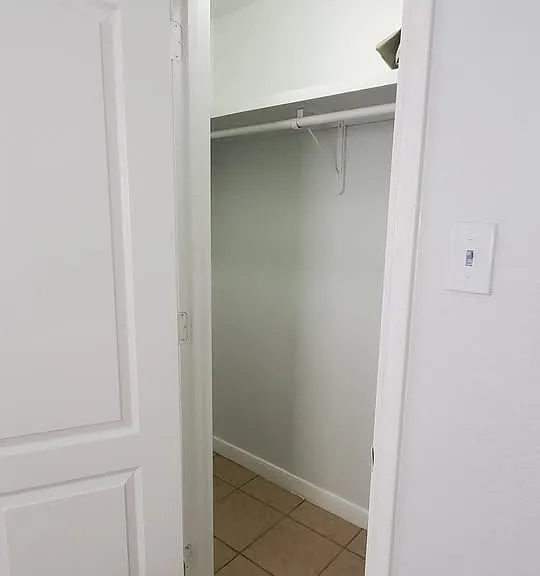 114 Treasure Dr — Photo 13