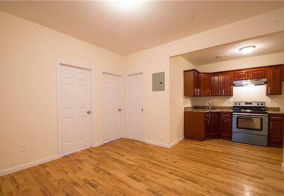 2nd image of 710 E 219th St APT 2