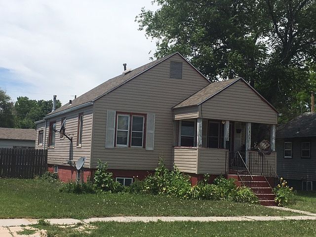 2nd image of 1434 W A St