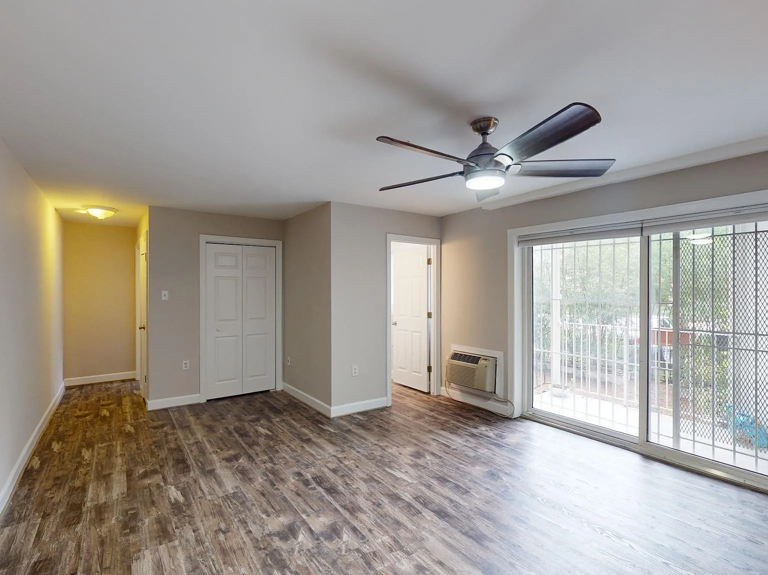 1420 Clifton St NW — Photo 4