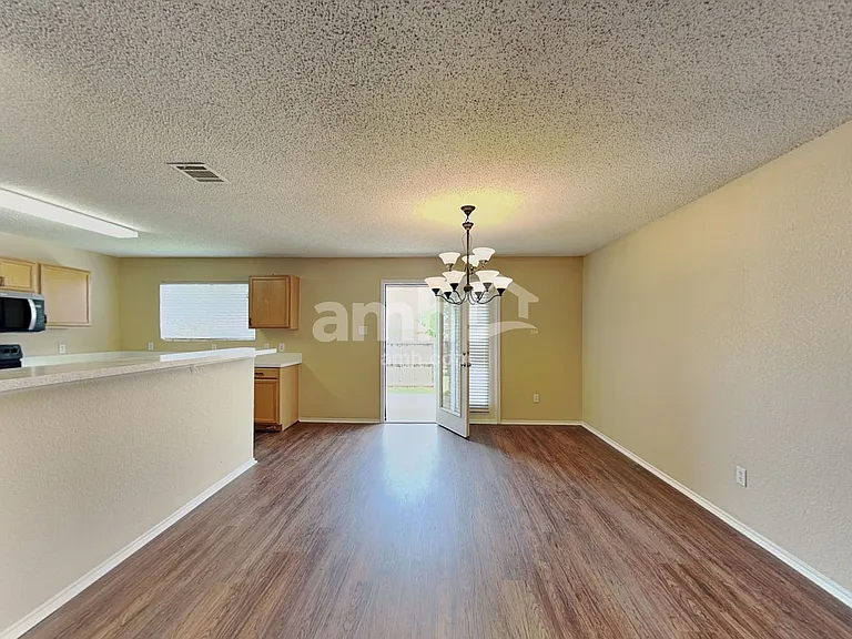 10800 Irish Glen Trl — Photo 5