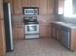 7626 Victoria Ave, Yucca Valley, CA 92284