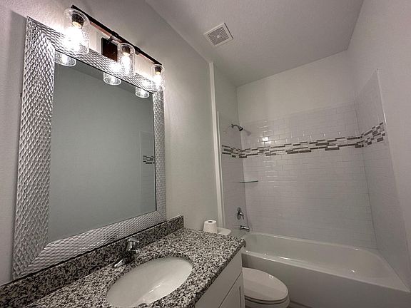 3rd image of 23 Brewster Ln