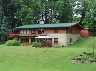47598 National Rd, Saint Clairsville, OH