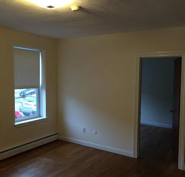 160 N Beacon St #1A — Photo 4