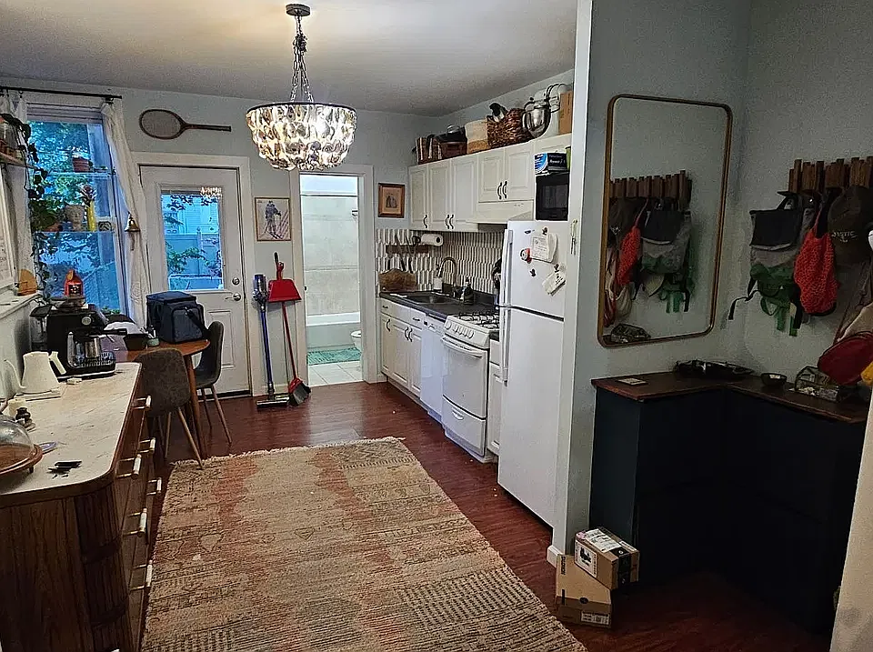 88 Eagle St #1L