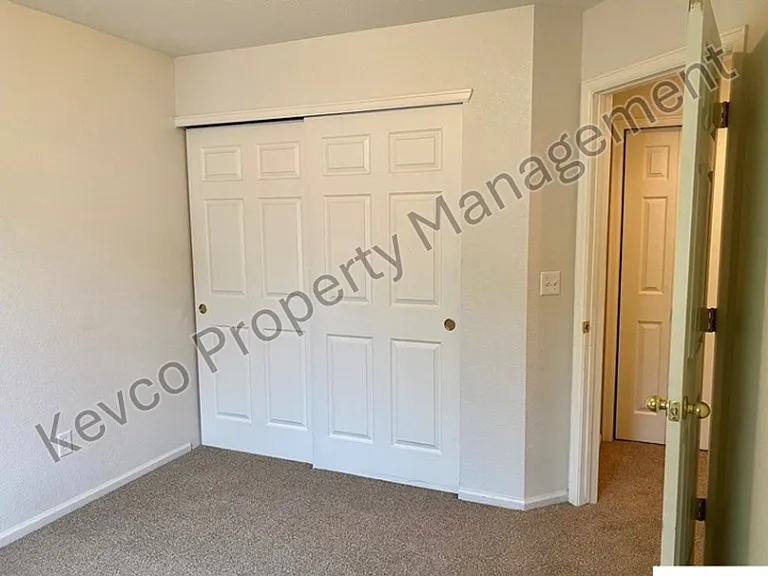 3433 Bale Dr — Photo 13