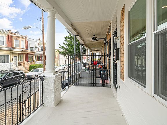 3rd image of 6018 Irving St