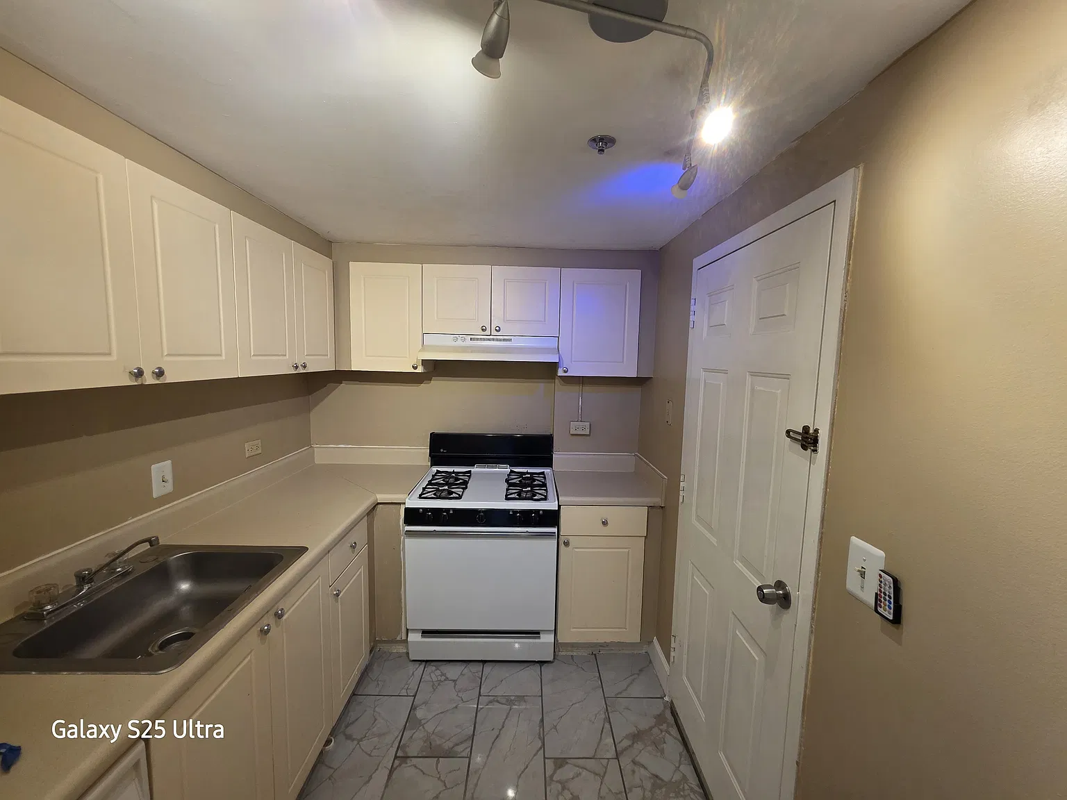 2 bed, 1260 sqft, $1,795 — Photo 4